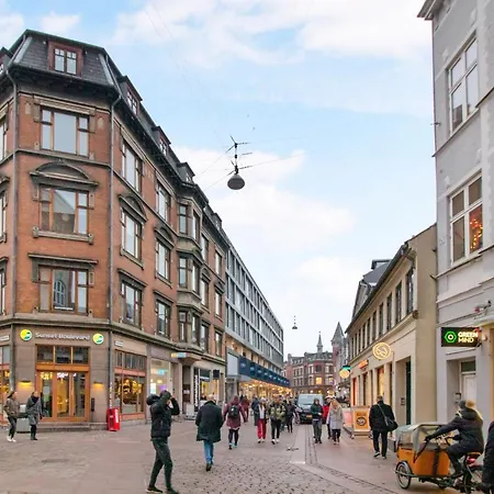 The Modern Getaway Apartment