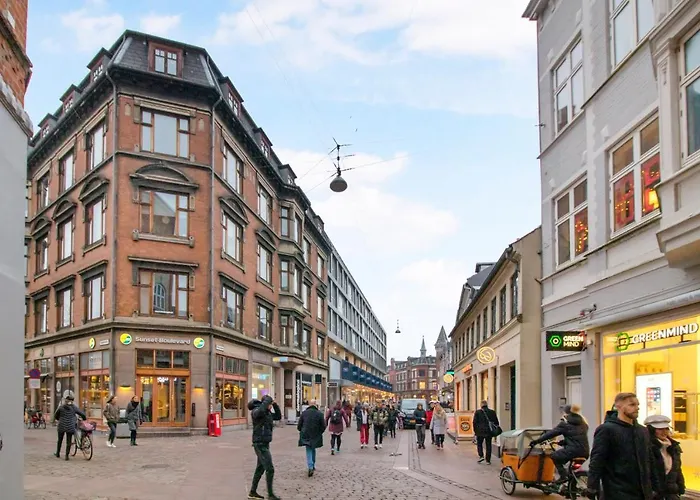 The Modern Getaway Apartment