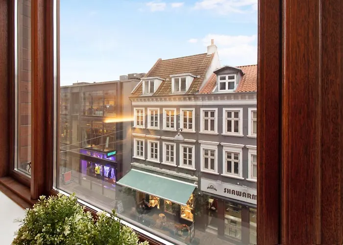 The Modern Getaway Apartment